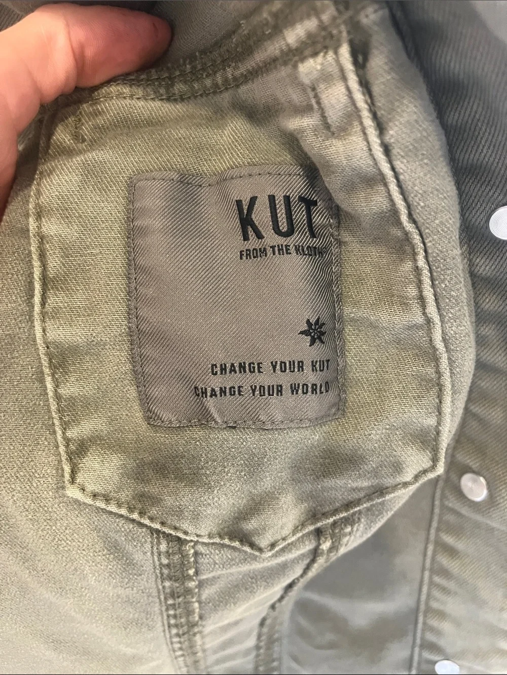 Kut from the Kloth Julia Crop Denim Jacket